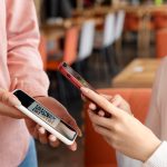 "Panduan Terbaru Membeli Smartphone: Temukan Gadget Terbaik untuk Kebutuhan Anda"