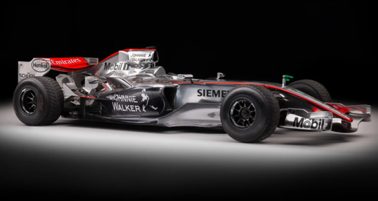 Mobil Balap F1 Tunggangan Montoya Dilelang